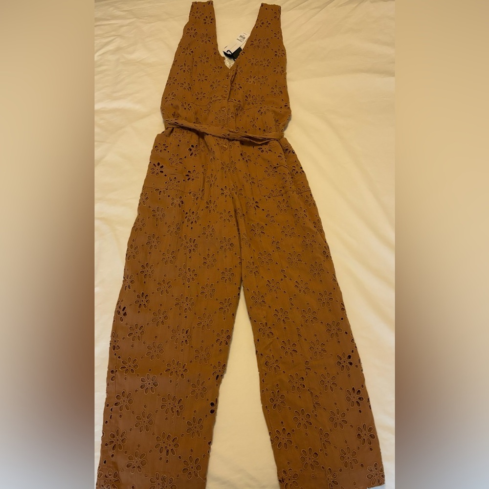 Amuse Society - NWT - Brown jumpsuit with beautiful eyelet design